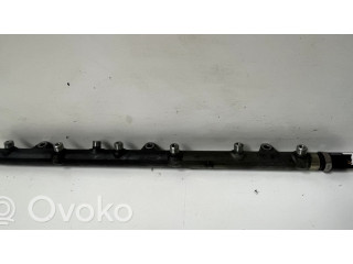 Vstřikovací lišta 0445216002   BMW 5 E39  pro naftový motor 2.5  