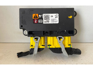 Блок подушек безопасности 13592886, A1143003U0AA   Opel Mokka