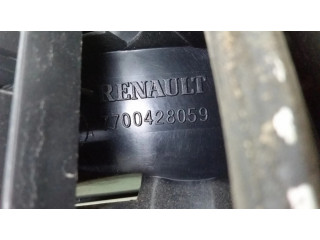 Задний фонарь правый 7700428059    Renault Megane I   1995-2002 года