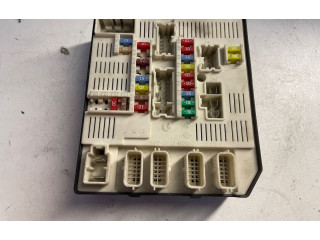 Блок предохранителей 284B66052R, 519287A30   Renault Laguna III    
