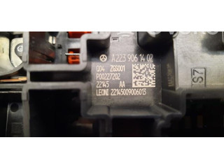   Pojistková skříňka A2239061402   Mercedes-Benz C W206 2022