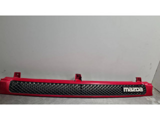 Передняя решётка Mazda 626 1988-1991 года D06150711      