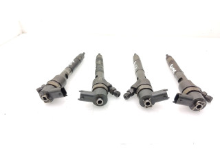 Комплект форсунок 044511011, 338002A800    Hyundai i40 для дизельного двигателя  1.7