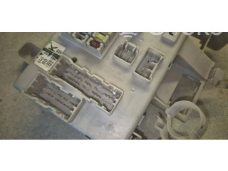   Pojistková skříňka 8198050030, 9098702022   Toyota Land Cruiser (J120) 2003