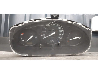 Přístrojová deska  Nissan Micra 2000 81117882  
