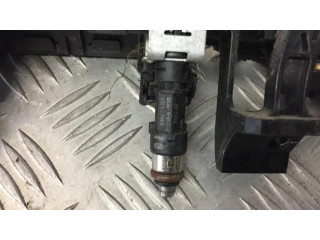 Vstřikovací lišta 8A669H487CB   Ford Fiesta  pro benzínový motor 1.2  