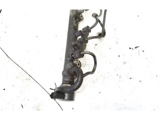 Vstřikovací lišta 0445214098, 002985   Toyota Yaris     