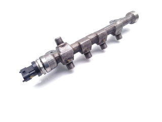 Vstřikovací lišta 55215208, 0445214192   Alfa Romeo Mito  pro naftový motor 1.6 6368056 1.6 JTDM