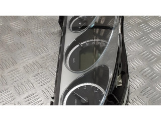 Přístrojová deska  Mercedes-Benz C W204 2011 A2049002105, A2C53369459  