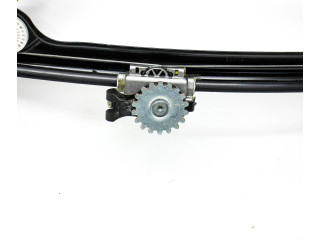Vstřikovací lišta 7848363   BMW M3 F80  pro naftový motor 2.0  