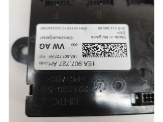 Блок управления климат-контролем 1EA907727AH, 5HB01436056   Skoda Enyaq iV