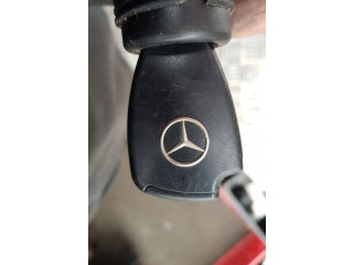 Řídící jednotka A2711531679   Mercedes-Benz C W203 2004