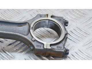 Píst    BMW 5 E39  pro naftový motor 2.5 M57 D25 (256D1) 