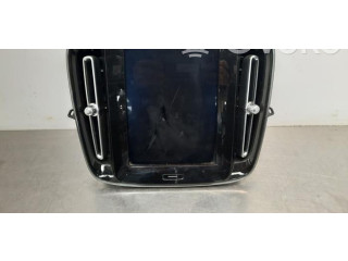 Дисплей    32247465   Volvo XC40