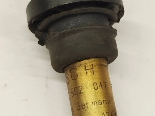 Vstřikovač 0437502047   Mercedes-Benz E W124  pro benzínový motor 2.6  