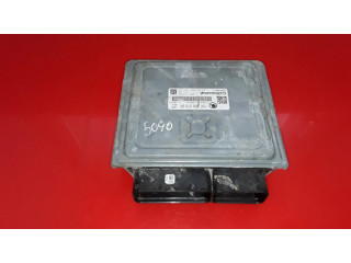 Блок управления двигателя 03F906070BF, 03F906070F   Skoda Yeti (5L)