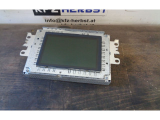 Дисплей    31350695, 31350695   Volvo V40 Cross country
