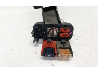 Блок предохранителей  8a0937530, 8A0937530   Audi A6 S6 C5 4B    