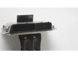 Блок управления двигателя 06A906032R, 06A906032R   Audi TT Mk1