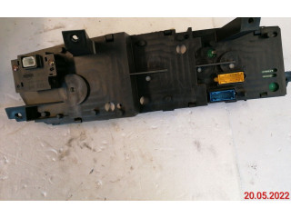 Přístrojová deska  Nissan Primera 2004 BV014  