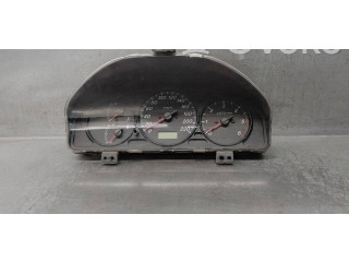 Přístrojová deska  Mazda 323 2000 BJ3A55430  
