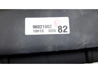   Pojistková skříňka 96821082   Chevrolet Captiva 2010