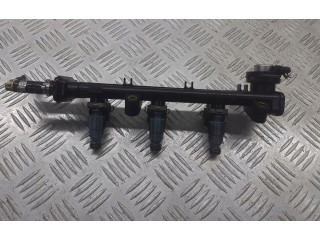 Топливная рампа 0003096V006   Smart ForTwo I  