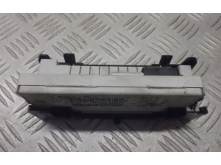 Дисплей    8200290543   Renault Megane II