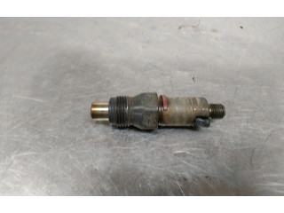 Vstřikovač LCR673520   Peugeot 205    A9A 