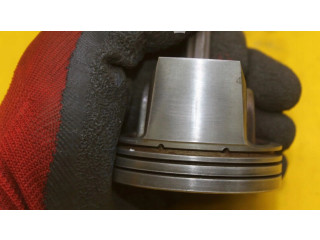 Píst    Peugeot 207     