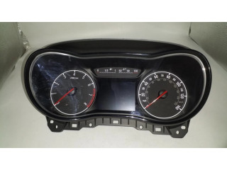 Панель приборов 39056370, 367030224   Opel Corsa E       