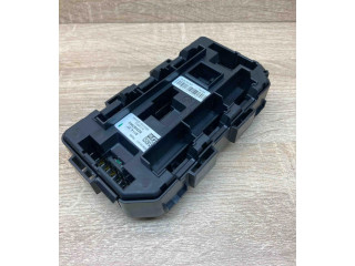   Pojistková skříňka 9224879, 10688710   BMW 1 F20 F21 2011