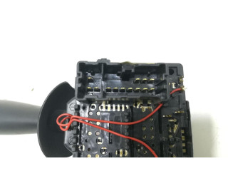 Переключатель дворников 8201168008   Renault Sandero I