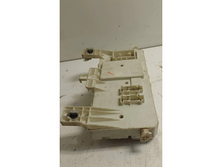 Блок предохранителей 519199020, 05019585   Mazda 3 I    