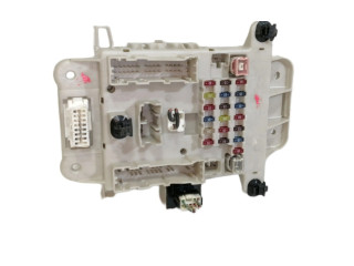 Pojistková skříňka Řídící jednotka BSM 8198050030, 0665004650   Toyota RAV 4 (XA10) 2002