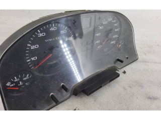 Přístrojová deska  Audi 80 90 B3 1988 231020025001, 893919067  