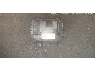 Řídící jednotka Y6Y118881   Mazda 3 I 2005
