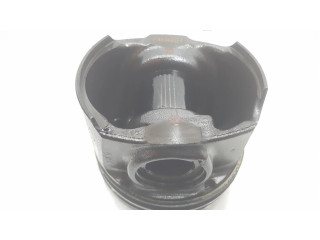 Píst 1612731880, 1511AA   Citroen SpaceTourer M  pro naftový motor 2.0  