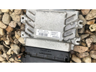 Řídící jednotka 8200483732   Renault Sandero I 2008