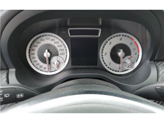 Přístrojová deska  Mercedes-Benz A W176 2014   