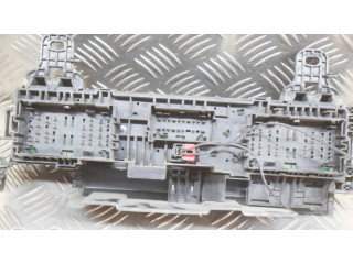   Pojistková skříňka 111905900A, 109440500D   Tela Model S 2017