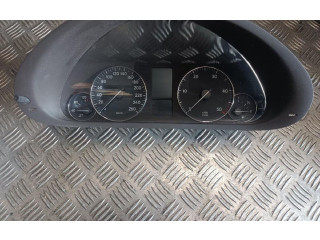 Přístrojová deska  Mercedes-Benz C W203 2009 110080266005  