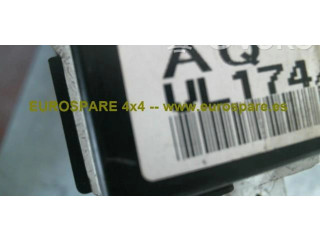 Přístrojová deska  Nissan Navara D22 2009 24812, VK011  