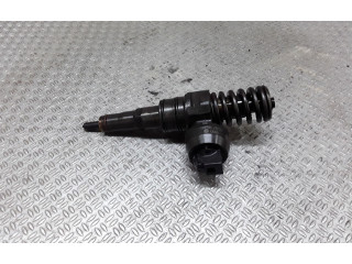 Vstřikovač 038130073AG   Volkswagen Touran I     
