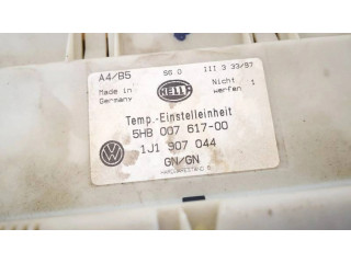 Блок управления климат-контролем 1j1907044, 5hb007617-00   Volkswagen PASSAT B5