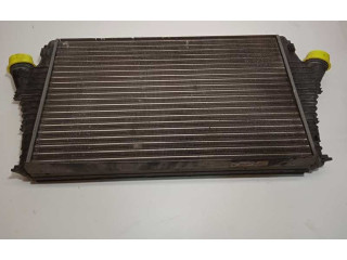 Интеркулер  12804659   Cadillac BLS 