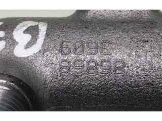 Vstřikovací lišta 31303612, 10s35927   Volvo V40    D4204T8 