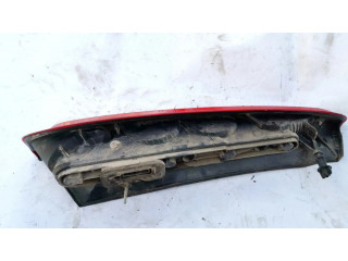 Задний фонарь правый сзади 3m5113n411aa, 3m51-13n411-aa    Ford Focus C-MAX   2003-2010 года