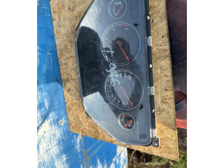 Přístrojová deska  Volvo V70 2005 30746102, 69594700T  
