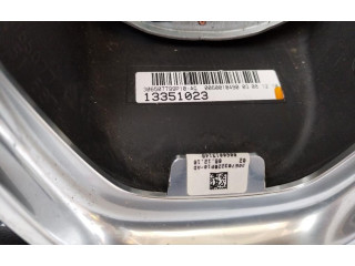 Volant Opel Meriva B 2010 13351023, 13351023  